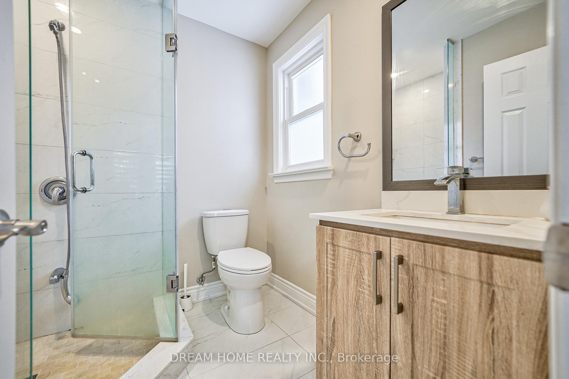 Photo 22 of Unit Main, 451 Kenneth Avenue, North York, Willowdale East — HOMEH