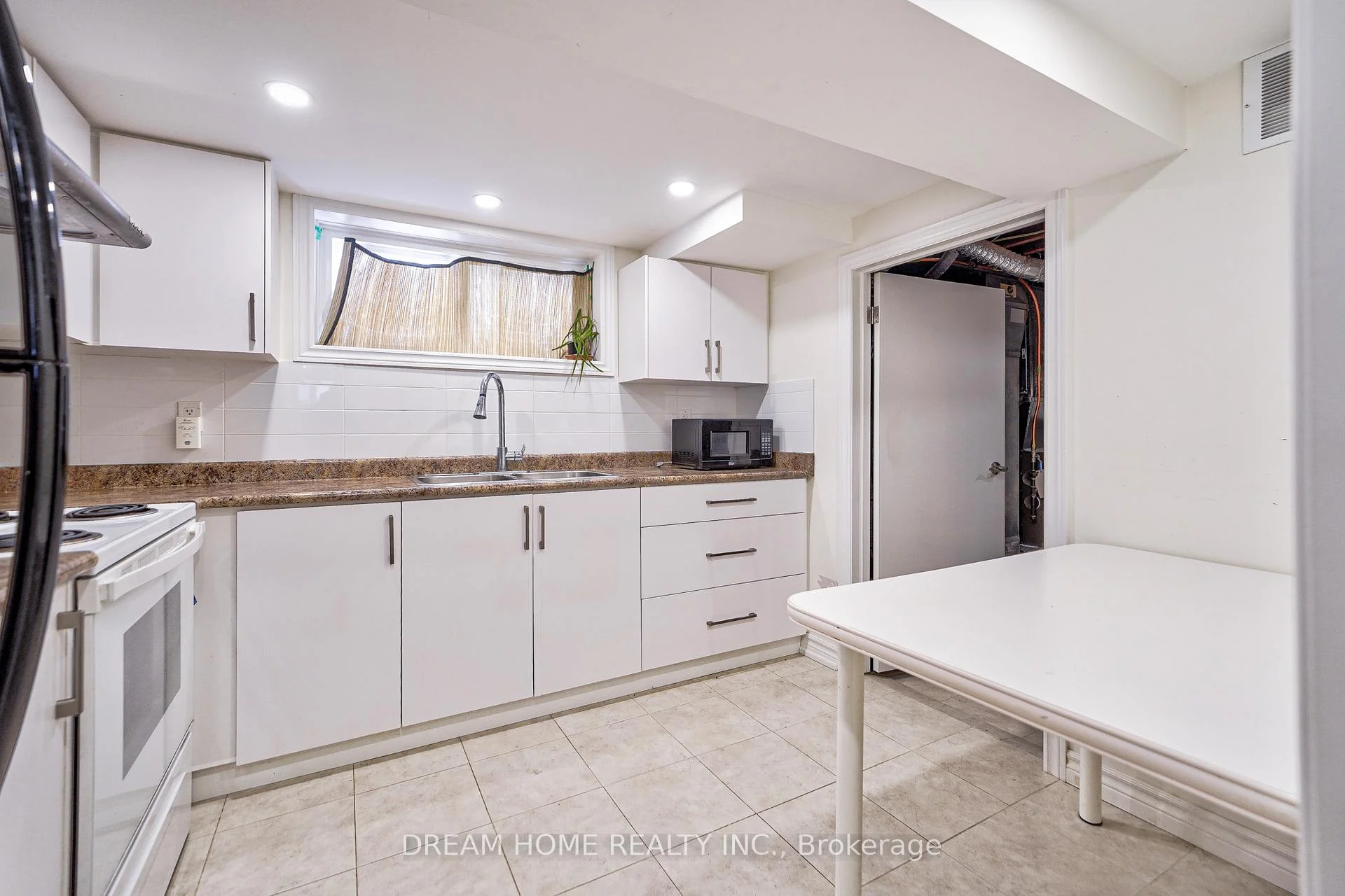 Photo 27 of Unit Main, 451 Kenneth Avenue, North York, Willowdale East — HOMEH