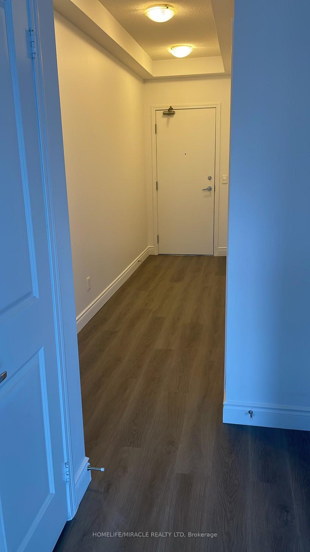Photo 19 of Unit 232, 2885 Bayview Avenue, North York, Bayview Village — HOMEH
