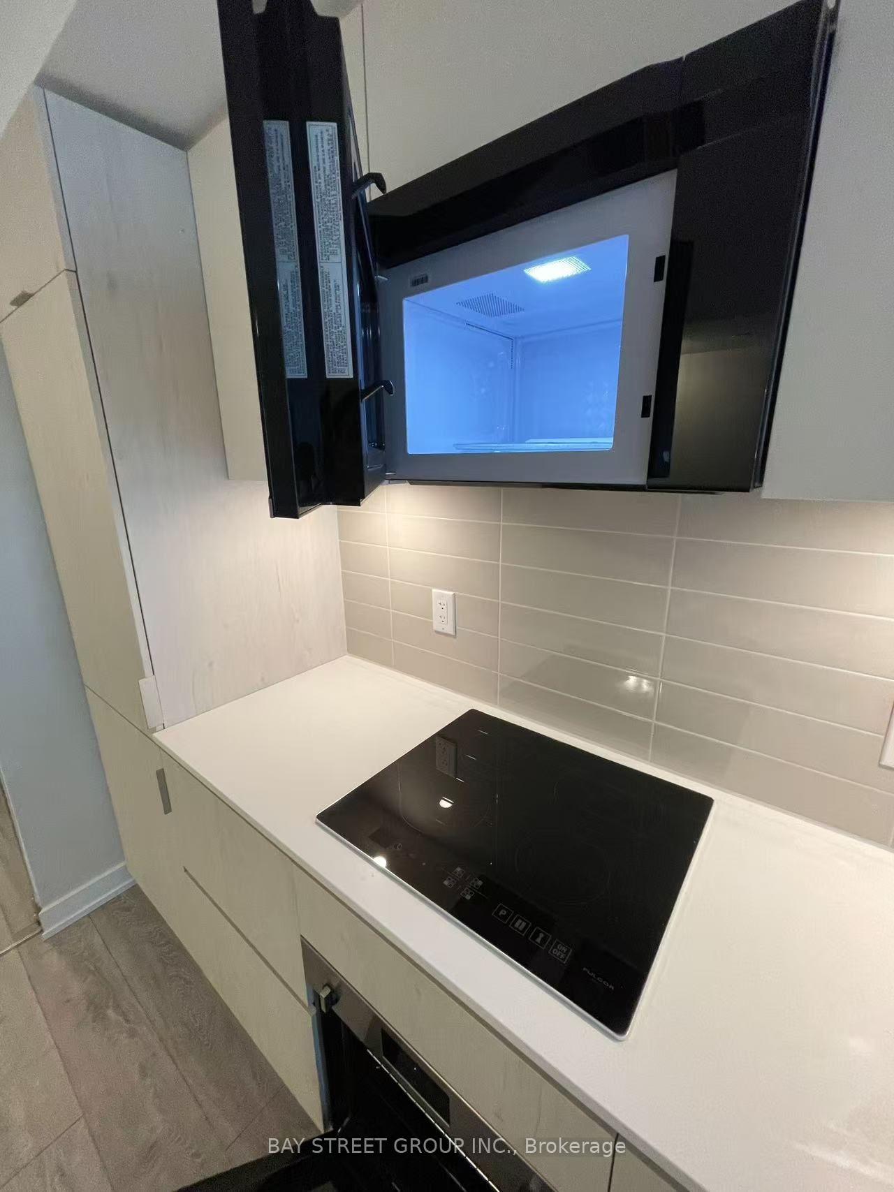 Photo 7 of Unit 601, 47 Mutual Street, Toronto, Church-Yonge Corridor — HOMEH