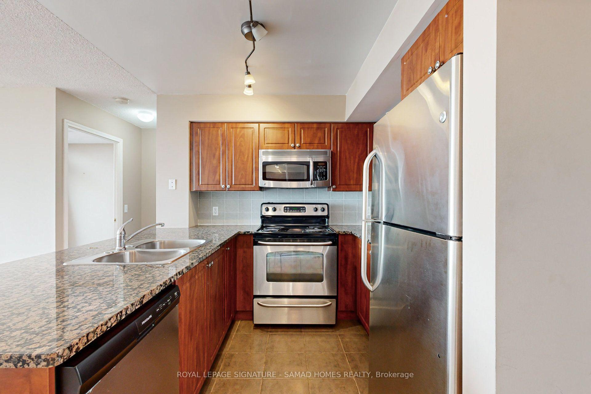 Photo 7 of Unit 1915, 51 Lower Simcoe Street, Toronto, Waterfront Communities — HOMEH