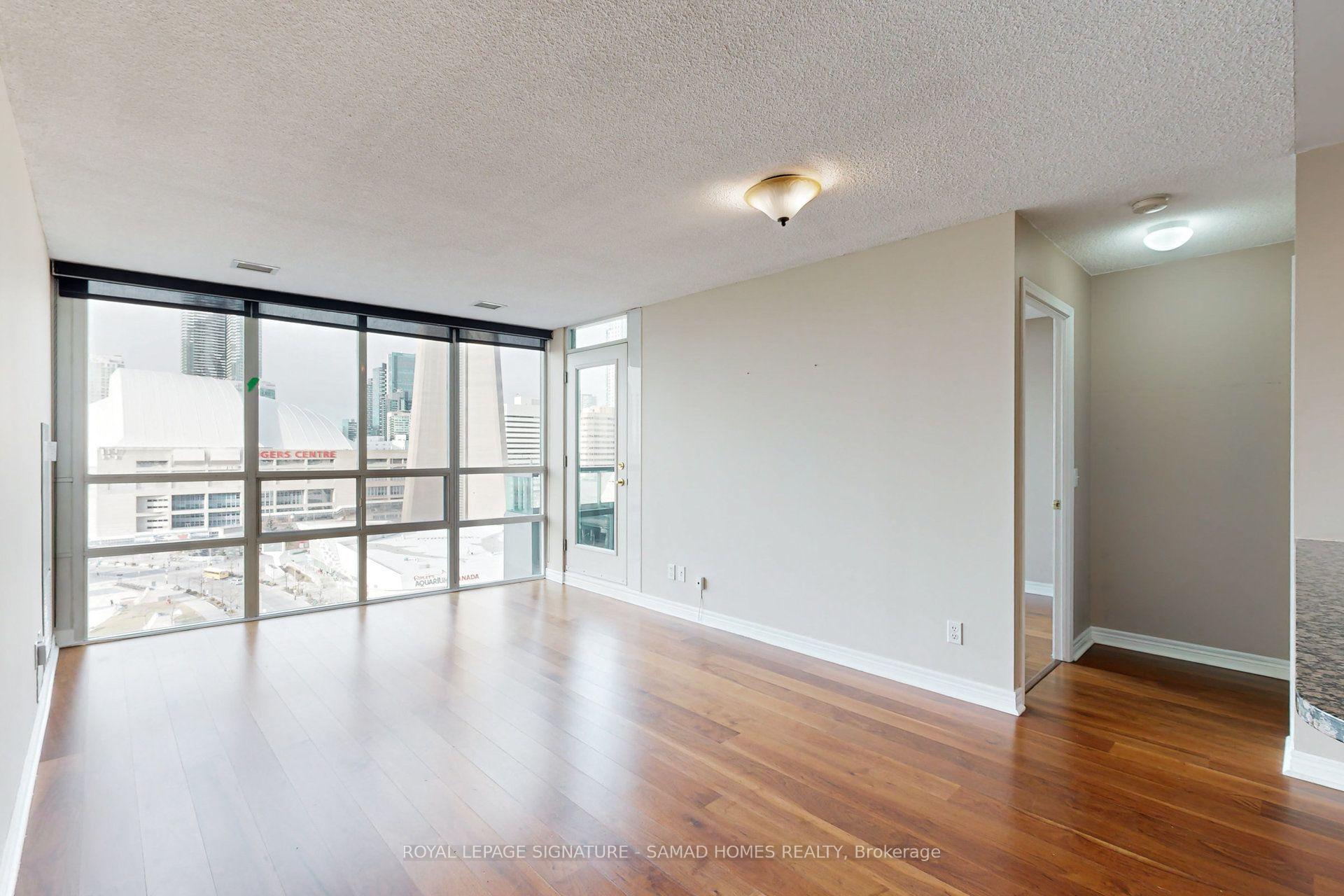 Photo 10 of Unit 1915, 51 Lower Simcoe Street, Toronto, Waterfront Communities — HOMEH