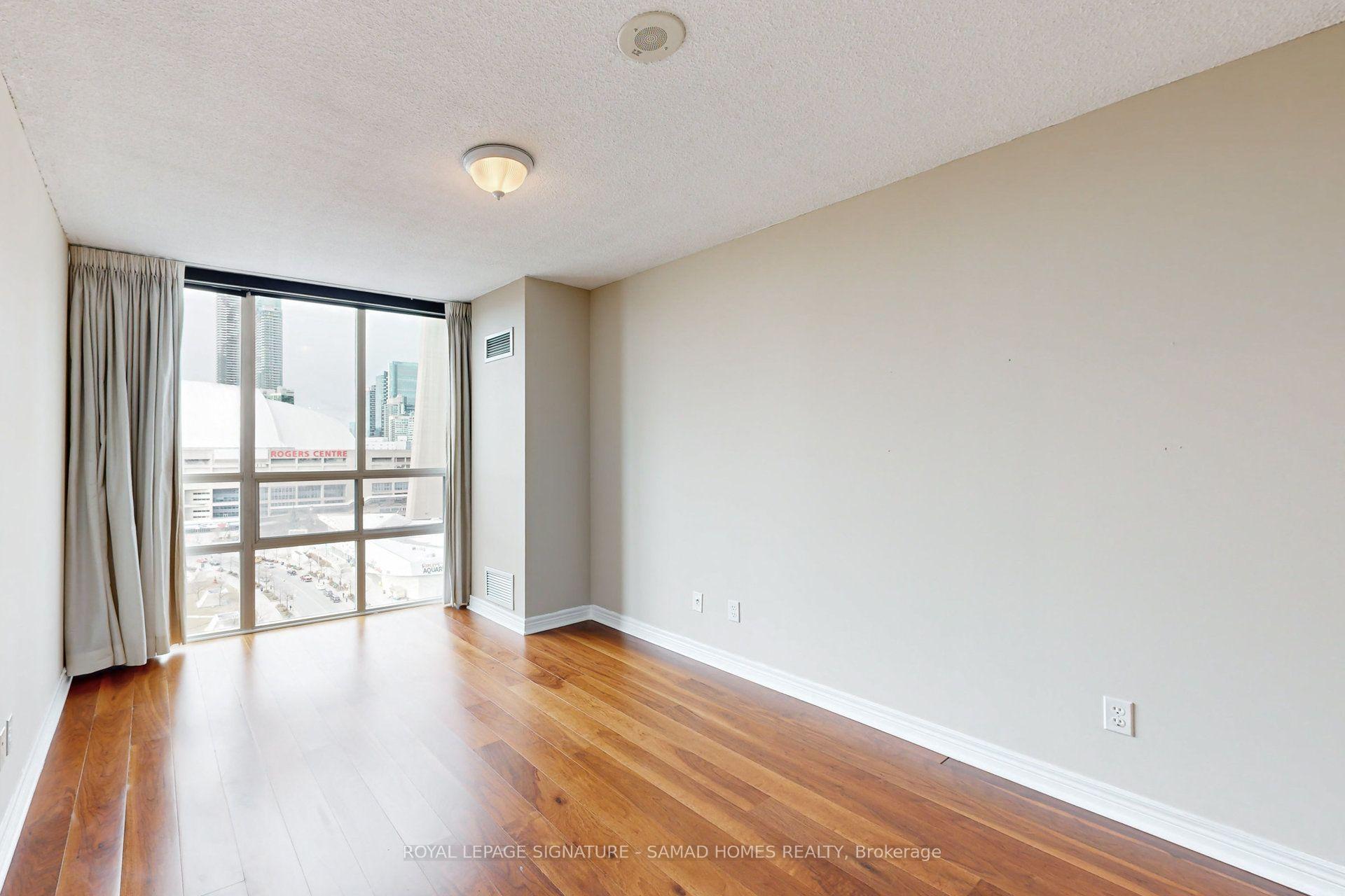 Photo 16 of Unit 1915, 51 Lower Simcoe Street, Toronto, Waterfront Communities — HOMEH