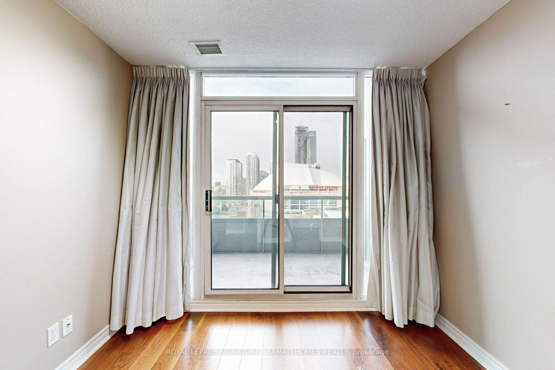 Photo 22 of Unit 1915, 51 Lower Simcoe Street, Toronto, Waterfront Communities — HOMEH