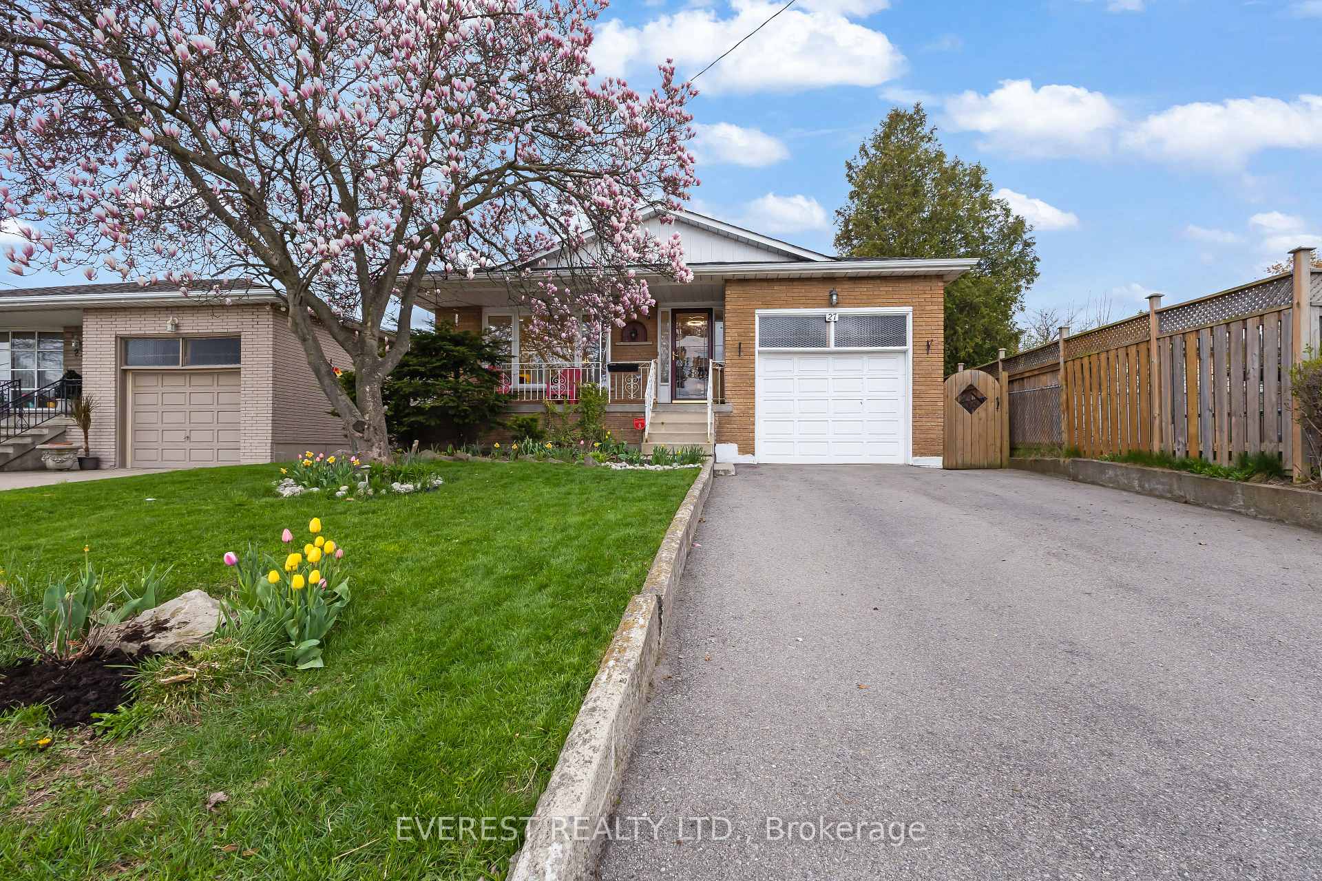 Photo of 27 Lavina Crescent