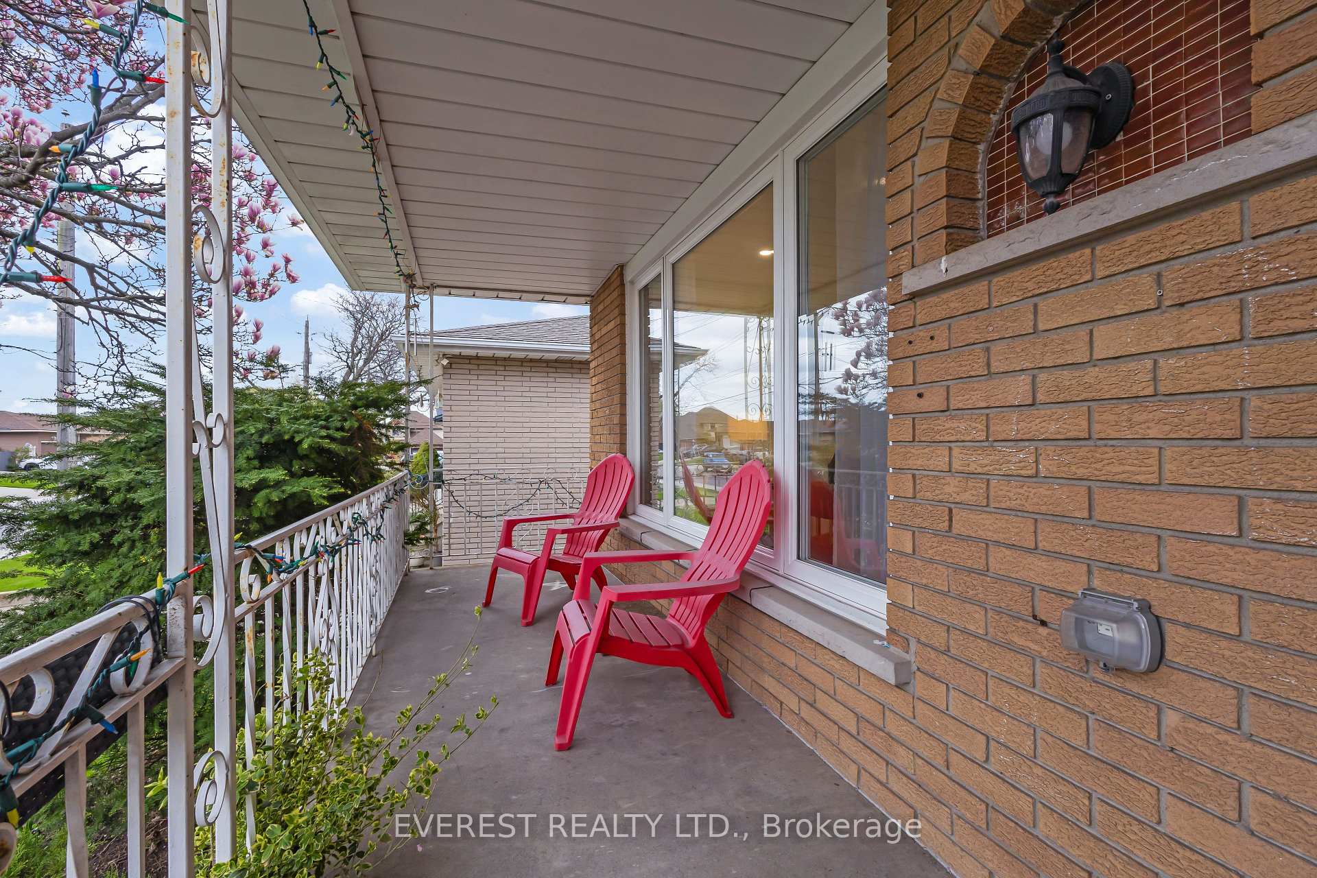 Photo 9 of 27 Lavina Crescent, Hamilton, Mountview — HOMEH