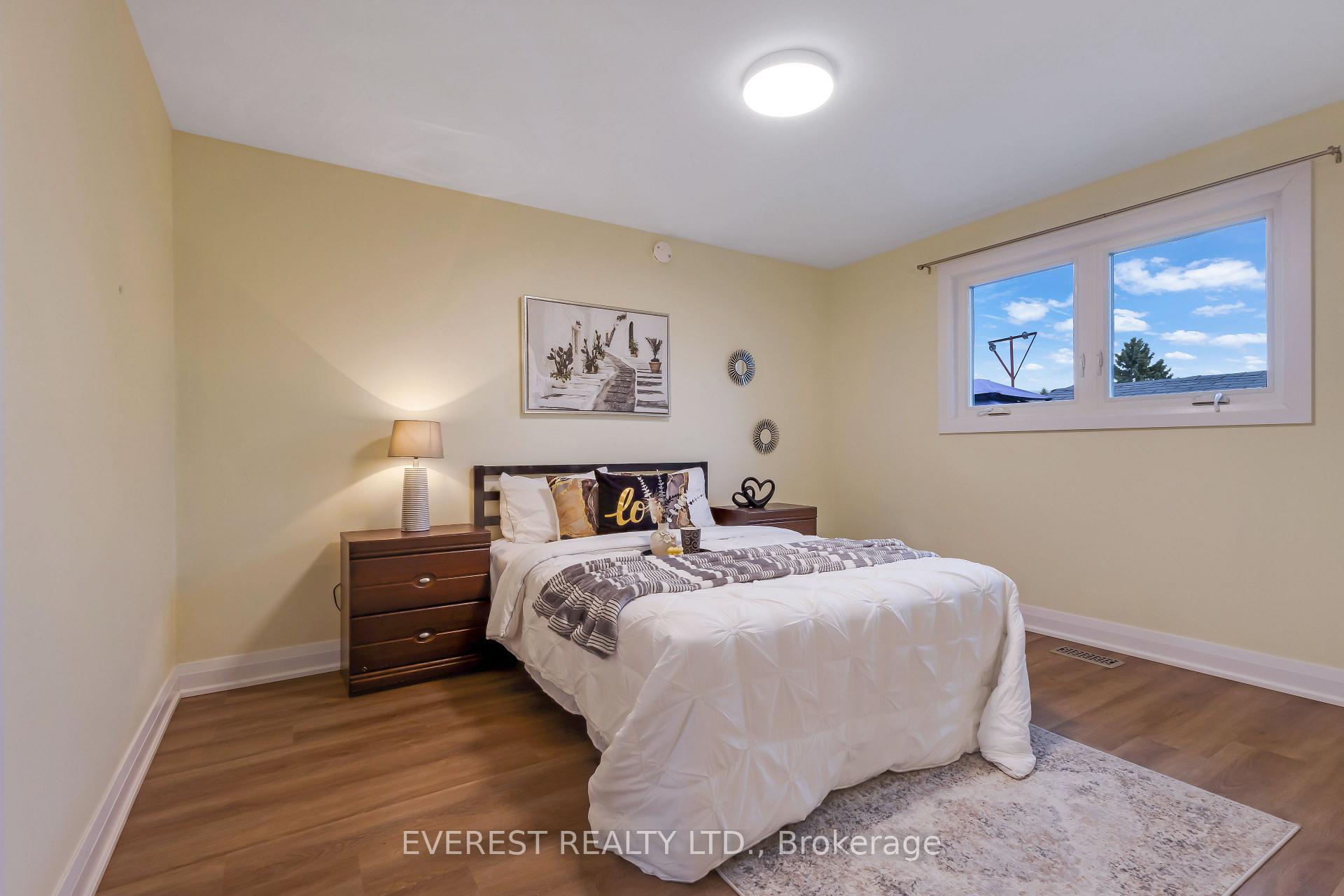 Photo 24 of 27 Lavina Crescent, Hamilton, Mountview — HOMEH