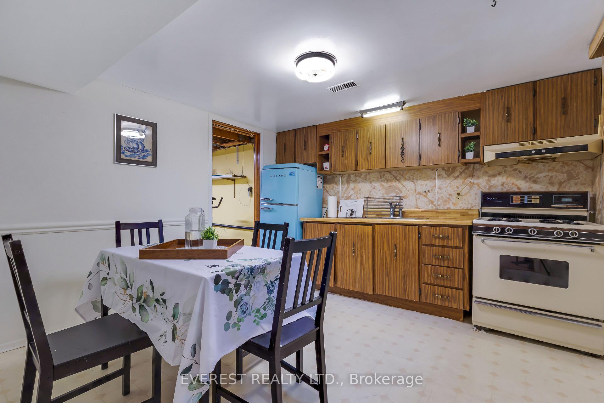 Photo 31 of 27 Lavina Crescent, Hamilton, Mountview — HOMEH