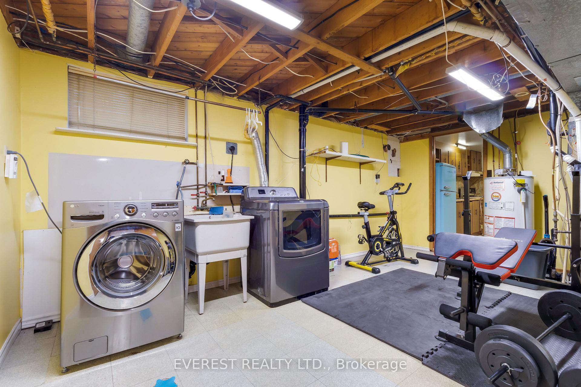 Photo 32 of 27 Lavina Crescent, Hamilton, Mountview — HOMEH