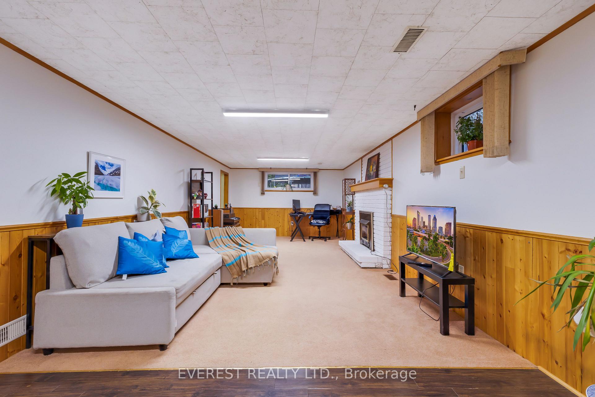 Photo 33 of 27 Lavina Crescent, Hamilton, Mountview — HOMEH