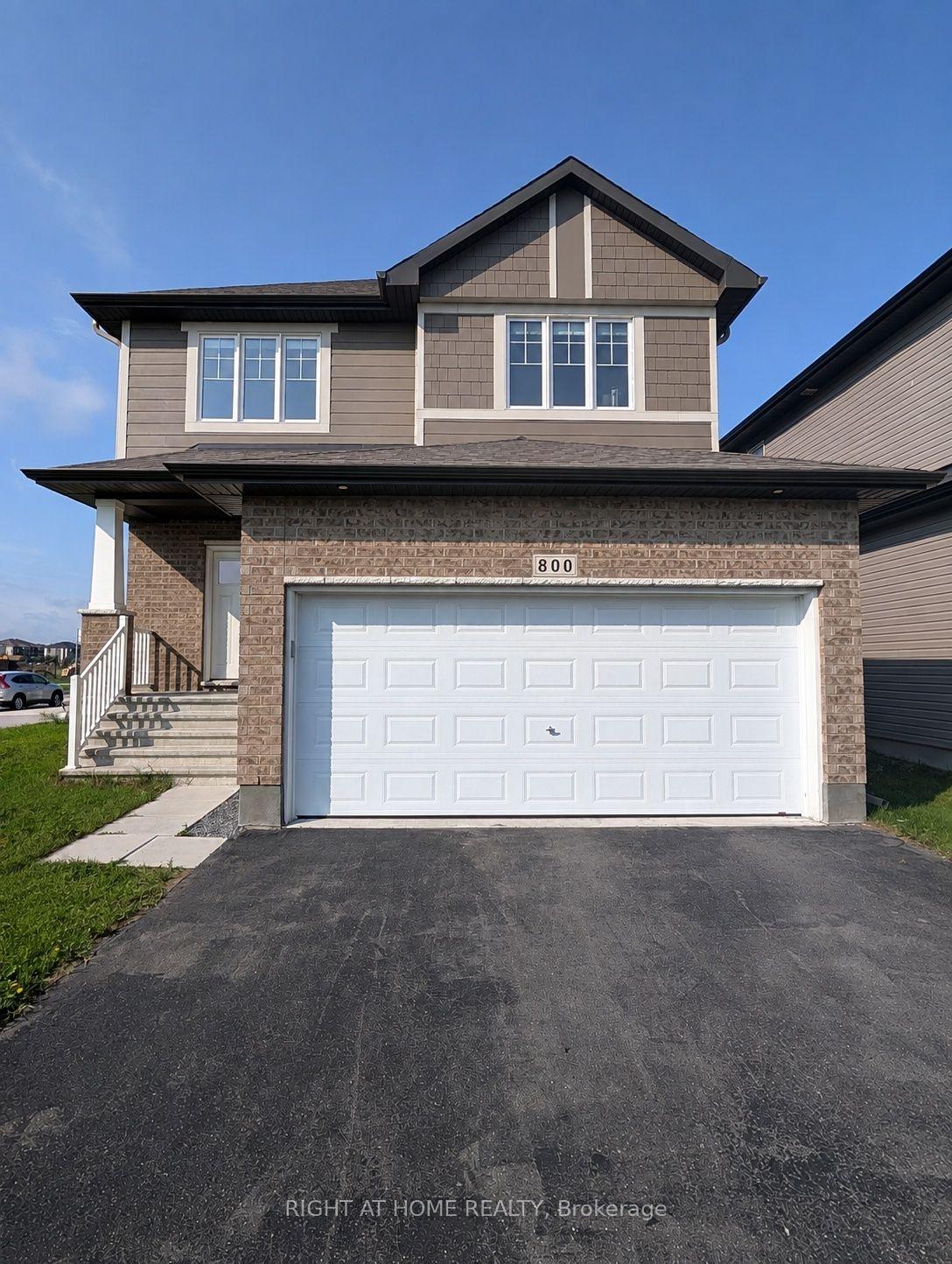 Photo 1 of 800 Paseana Place, Ottawa, Kanata - Emerald Meadows/Trailwest — HOMEH