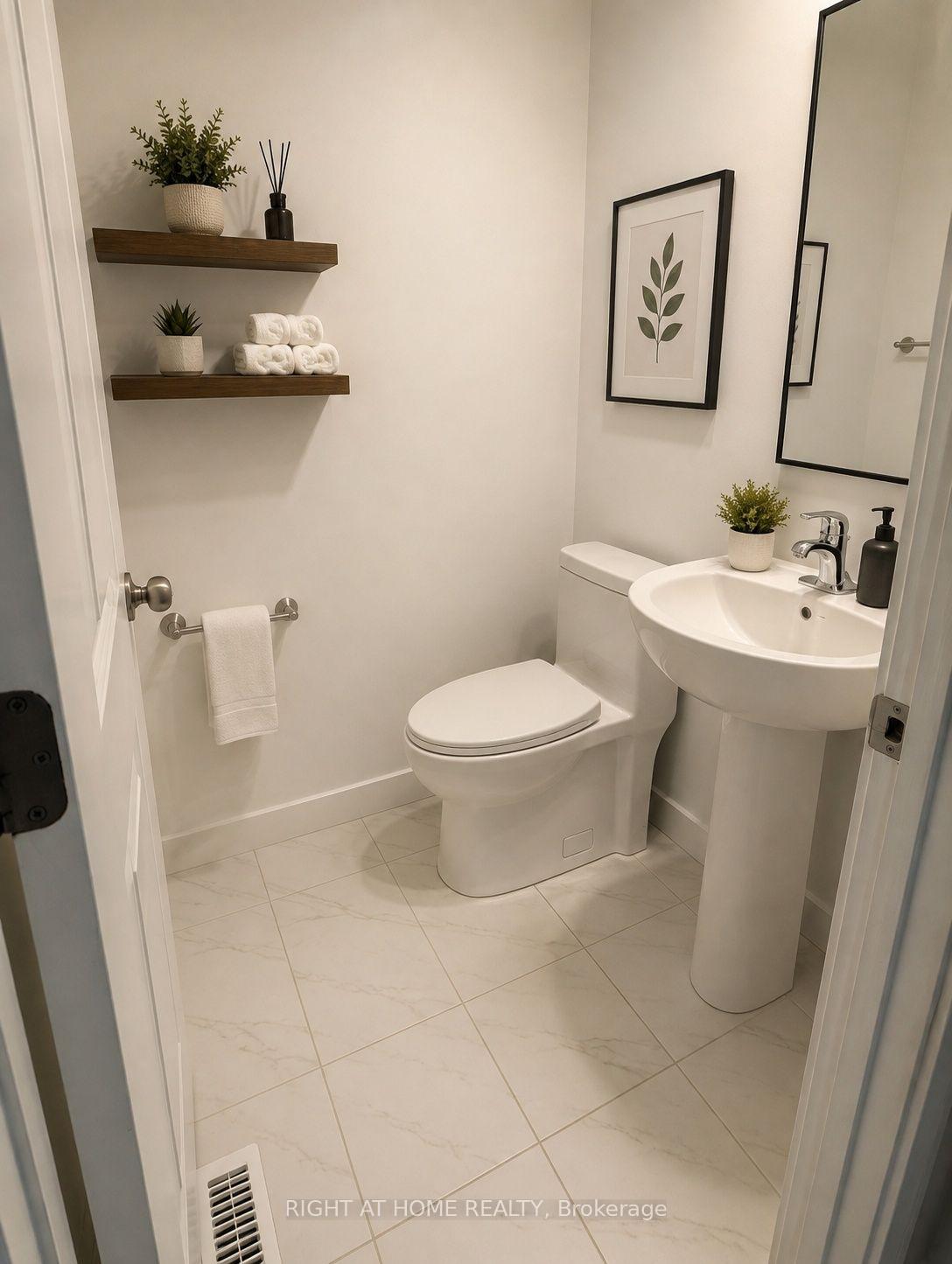 Photo 4 of 800 Paseana Place, Ottawa, Kanata - Emerald Meadows/Trailwest — HOMEH