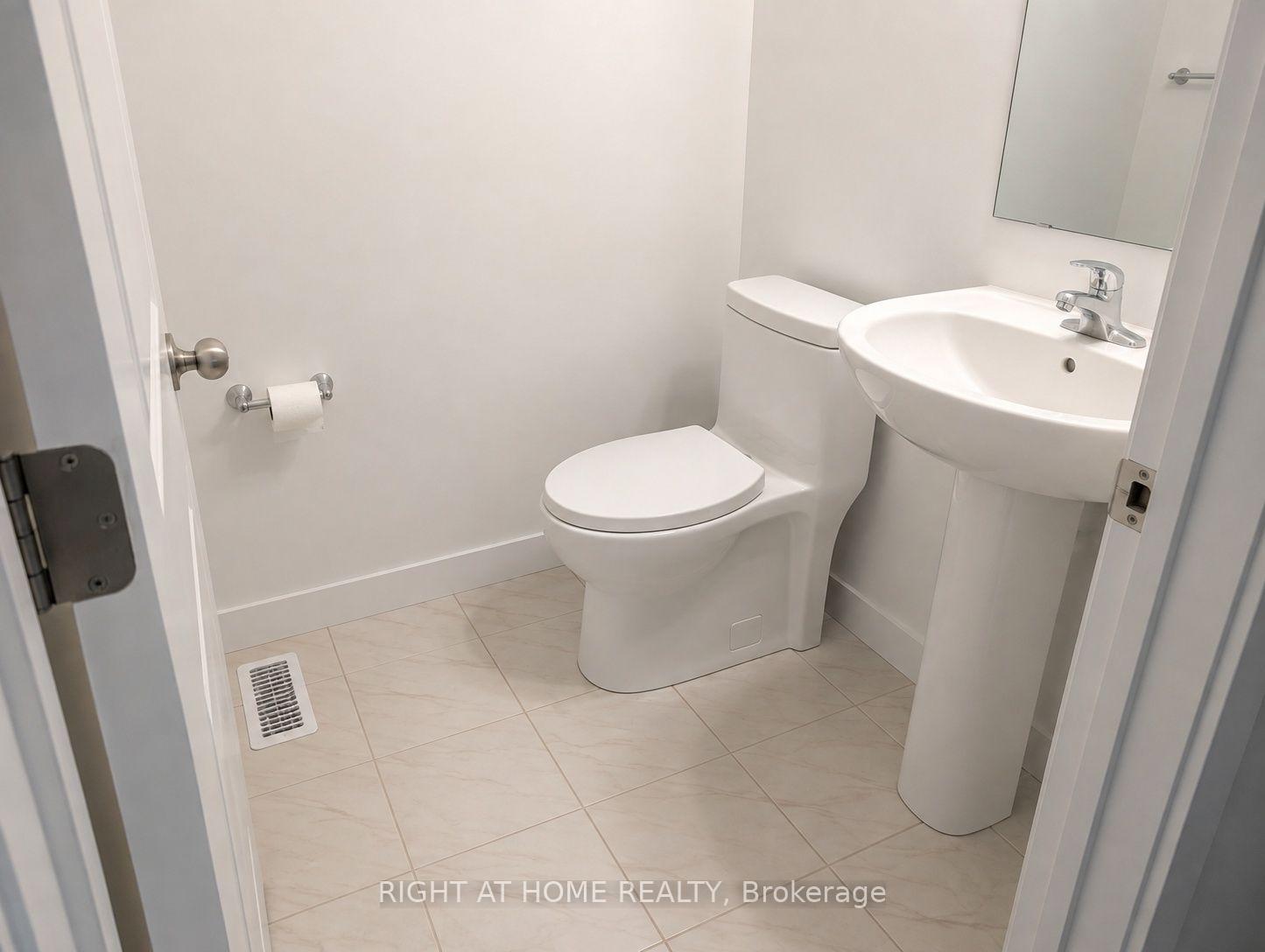 Photo 5 of 800 Paseana Place, Ottawa, Kanata - Emerald Meadows/Trailwest — HOMEH