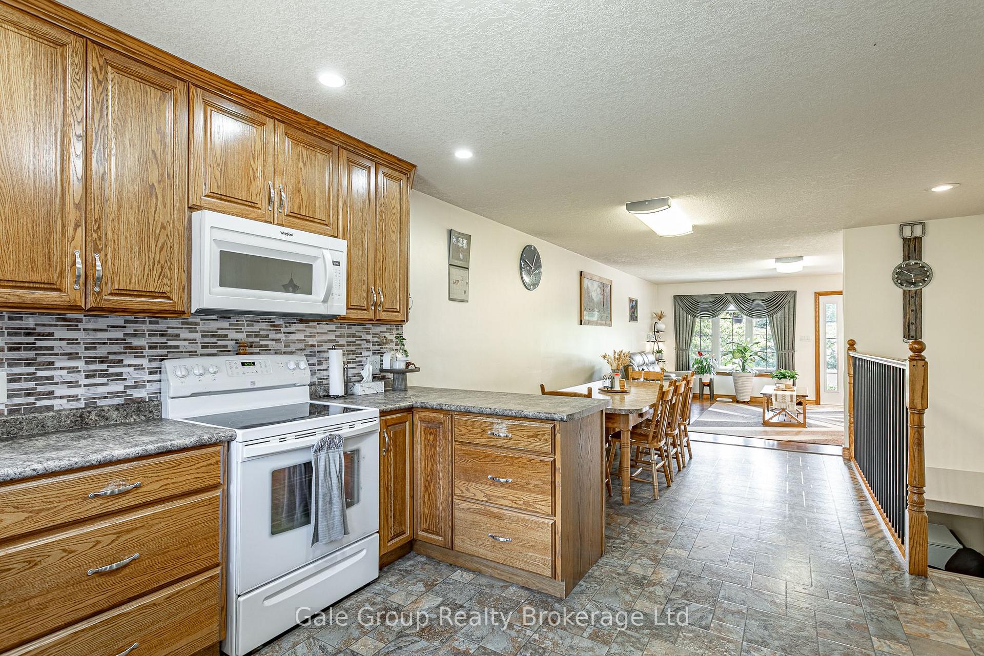 Photo 13 of 6657 Plank Road, Bayham, Rural Bayham — HOMEH