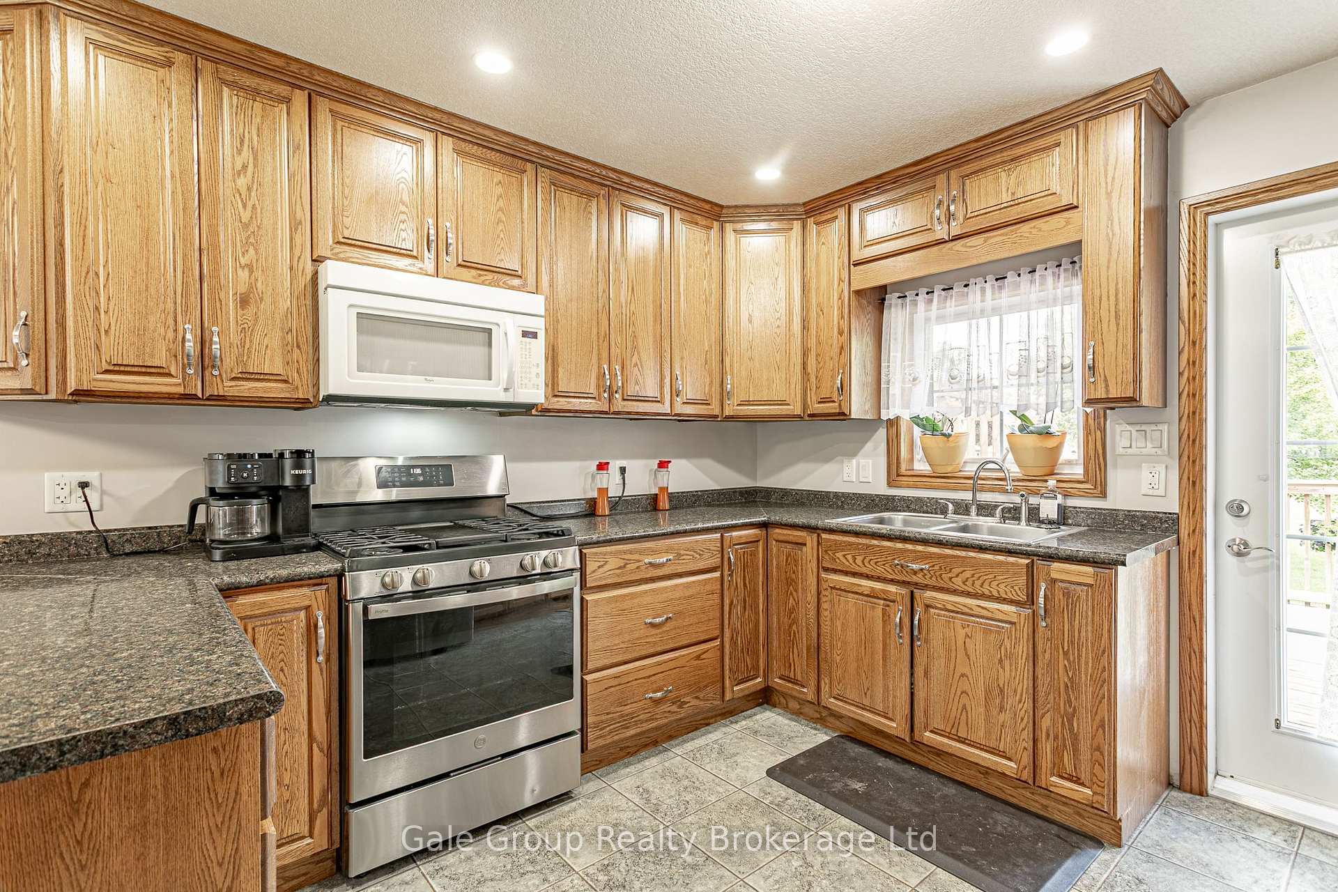 Photo 8 of 6659 Plank Road, Bayham, Rural Bayham — HOMEH