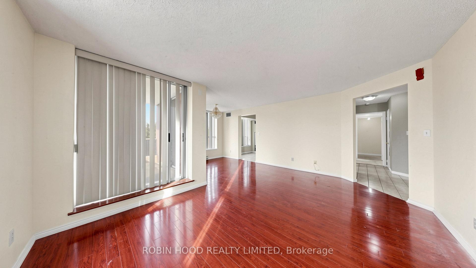 Photo 6 of Unit 603, 400 Mclevin Avenue, Scarborough, Malvern — HOMEH