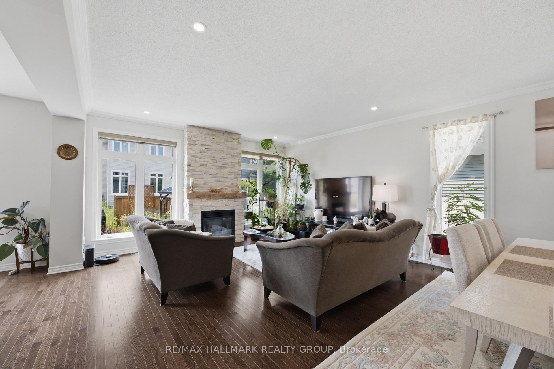 Photo 39 of 273 Gracewood Crescent, Ottawa, Blossom Park/Kemp Park/Findlay Creek — HOMEH