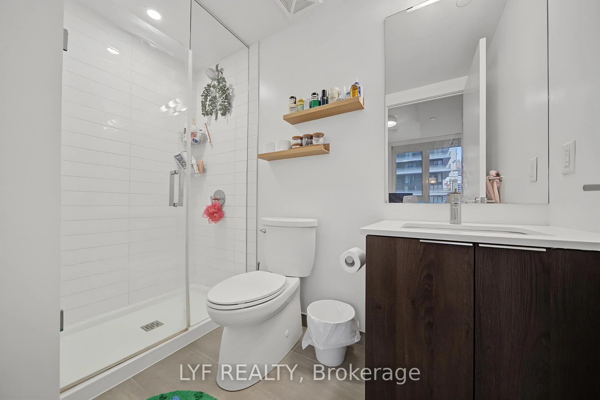 Photo 40 of Unit 2403, 357 King Street W, Toronto, Waterfront Communities — HOMEH