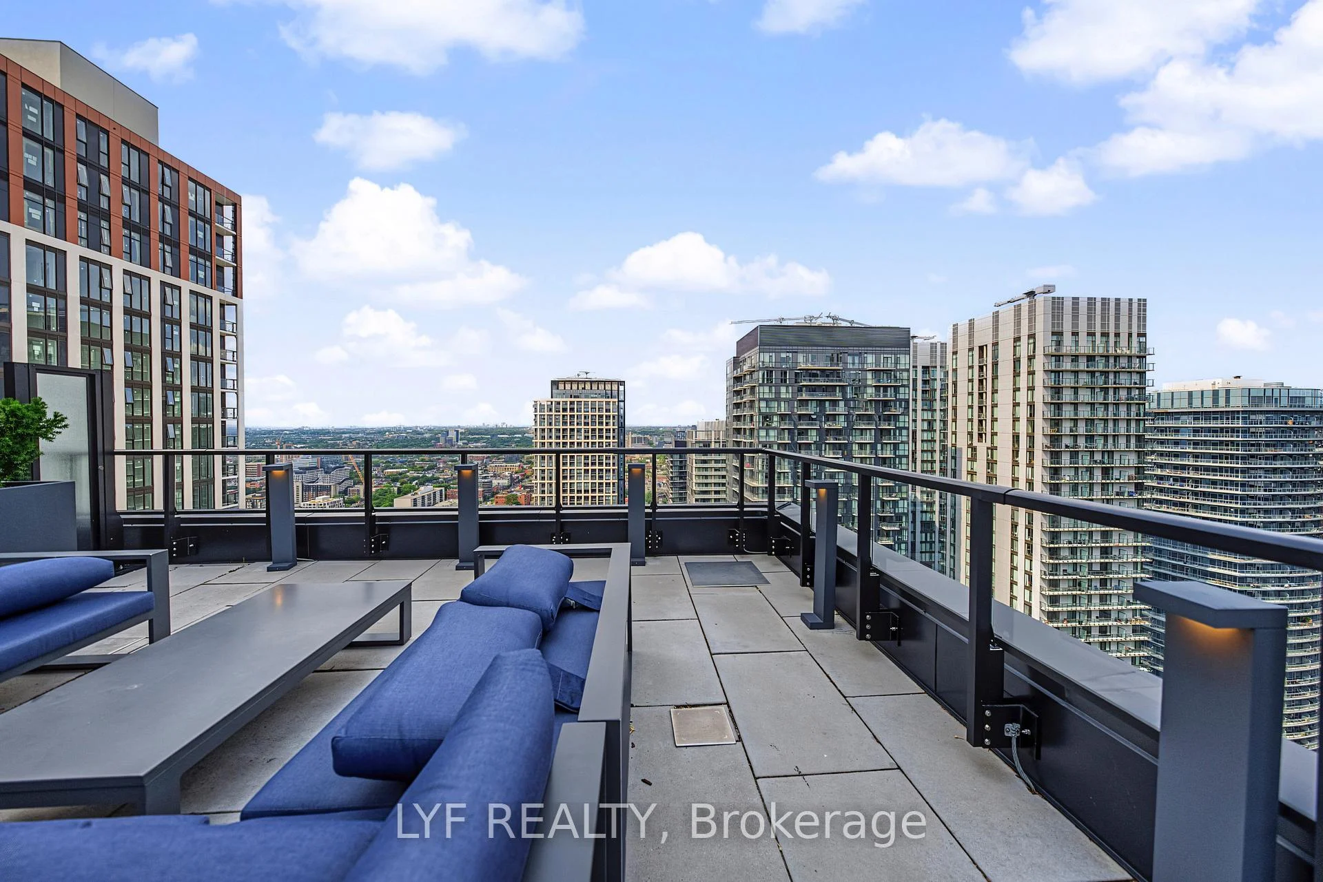 Photo 54 of Unit 2403, 357 King Street W, Toronto, Waterfront Communities — HOMEH
