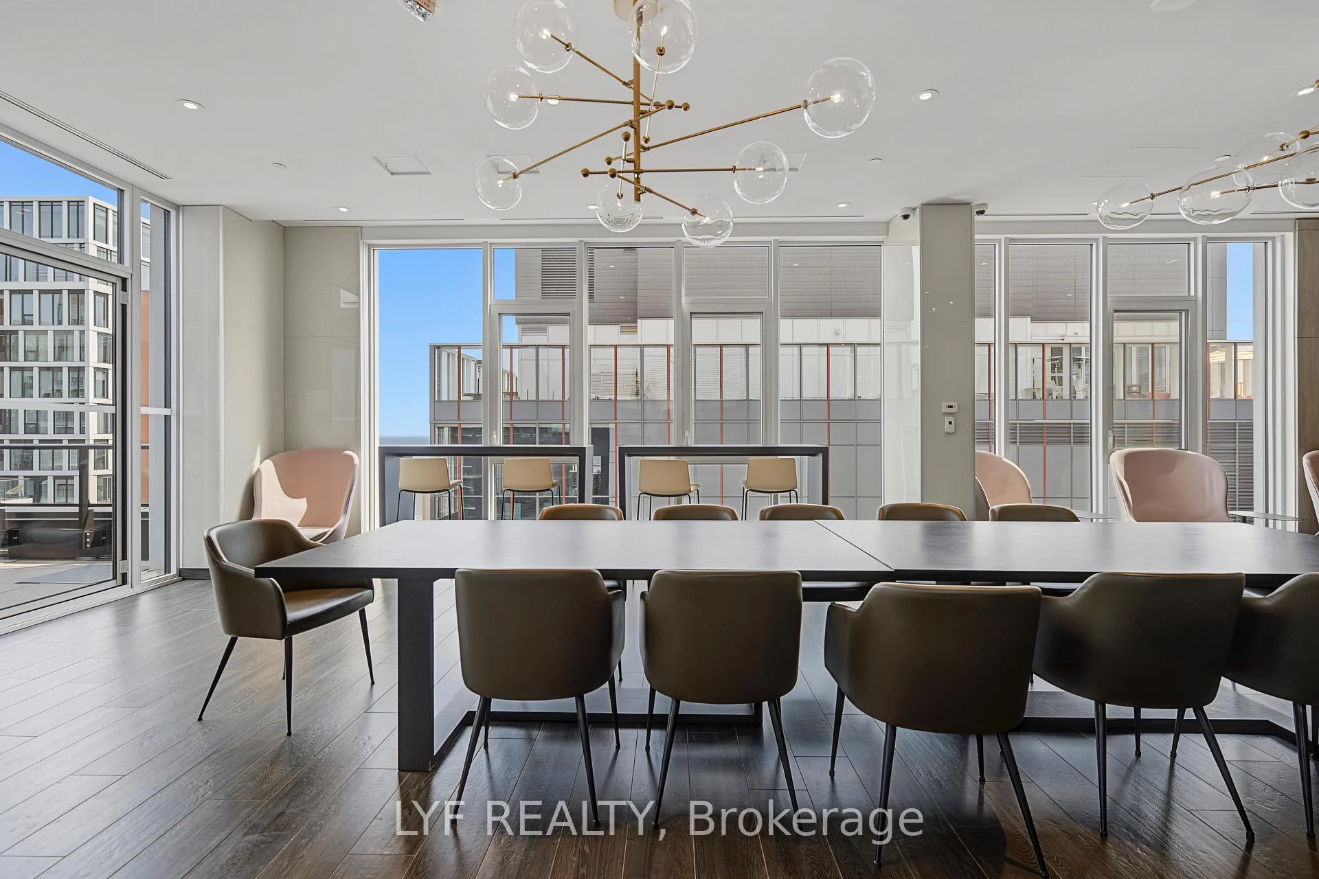 Photo 70 of Unit 2403, 357 King Street W, Toronto, Waterfront Communities — HOMEH