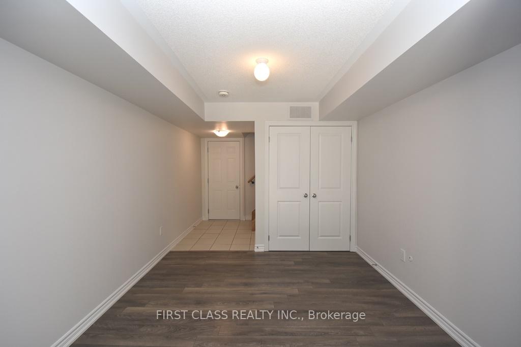 Photo 3 of 2530 Boston Glen, Pickering, Duffin Heights — HOMEH
