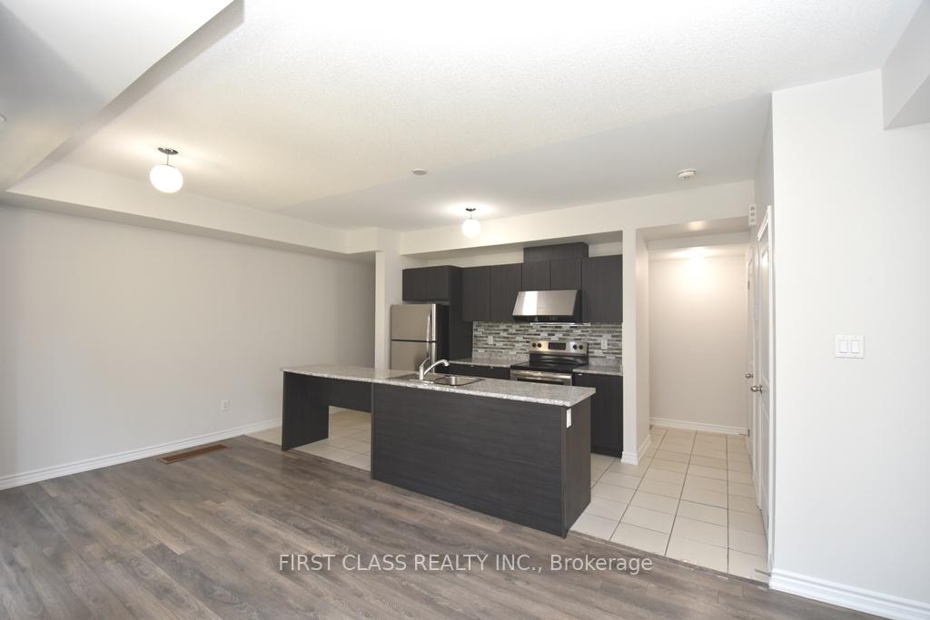 Photo 4 of 2530 Boston Glen, Pickering, Duffin Heights — HOMEH