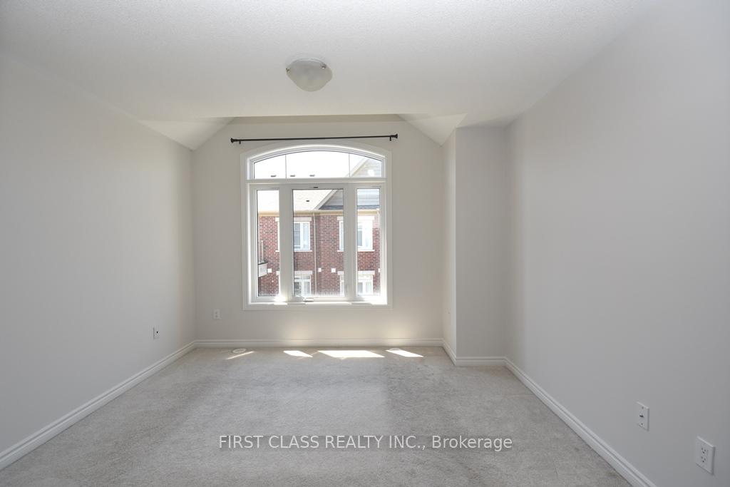 Photo 13 of 2530 Boston Glen, Pickering, Duffin Heights — HOMEH