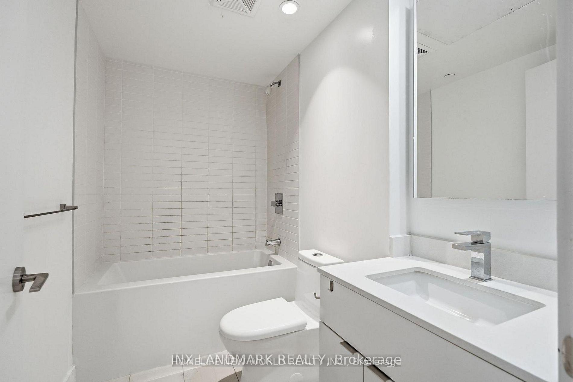 Photo 16 of Unit 2106, 7 grenville Street, Toronto, Bay Street Corridor — HOMEH