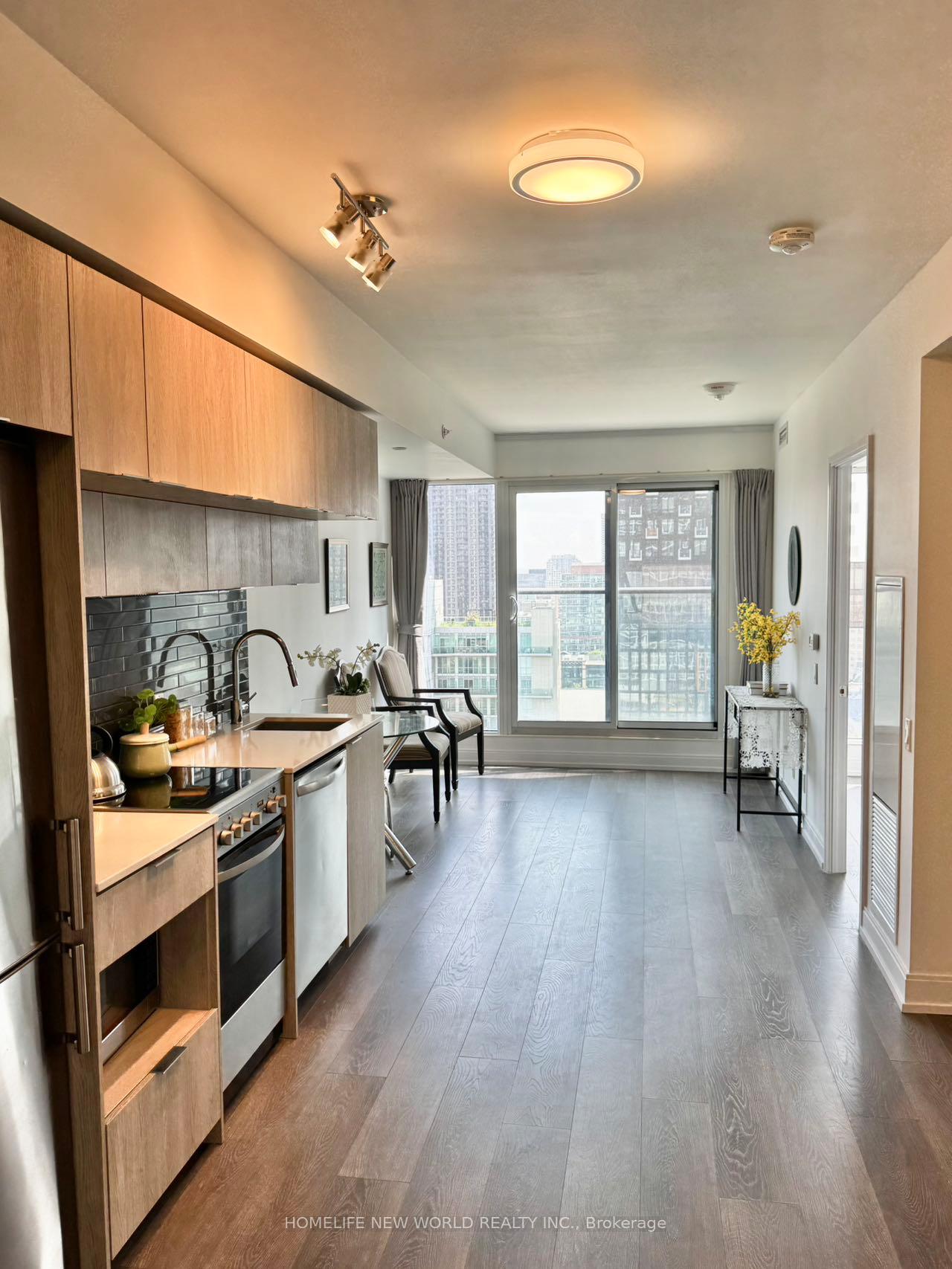 Photo 2 of Unit 1806, 181 Dundas Street E, Toronto, Church-Yonge Corridor — HOMEH