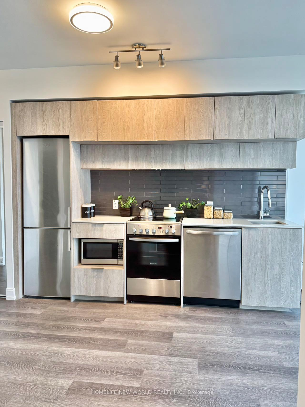 Photo 3 of Unit 1806, 181 Dundas Street E, Toronto, Church-Yonge Corridor — HOMEH