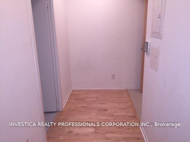 Photo 9 of Unit 1207, 55 Bremner Boulevard, Toronto, Waterfront Communities — HOMEH