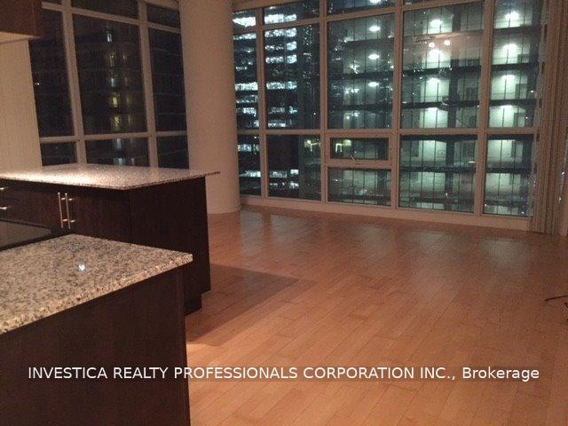 Photo 10 of Unit 1207, 55 Bremner Boulevard, Toronto, Waterfront Communities — HOMEH