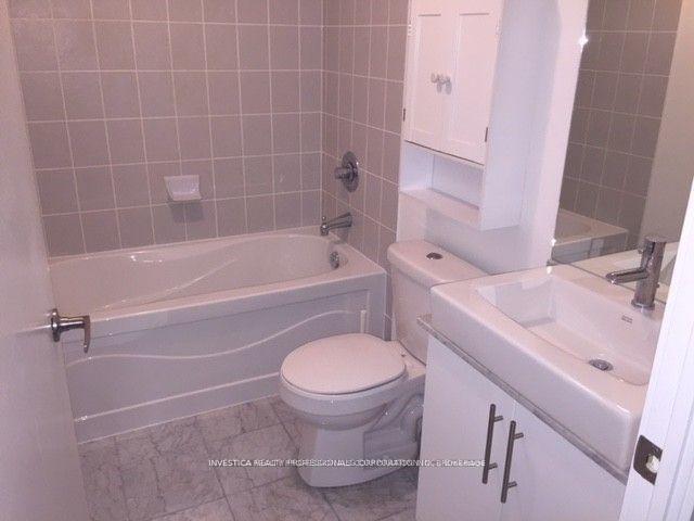 Photo 19 of Unit 1207, 55 Bremner Boulevard, Toronto, Waterfront Communities — HOMEH