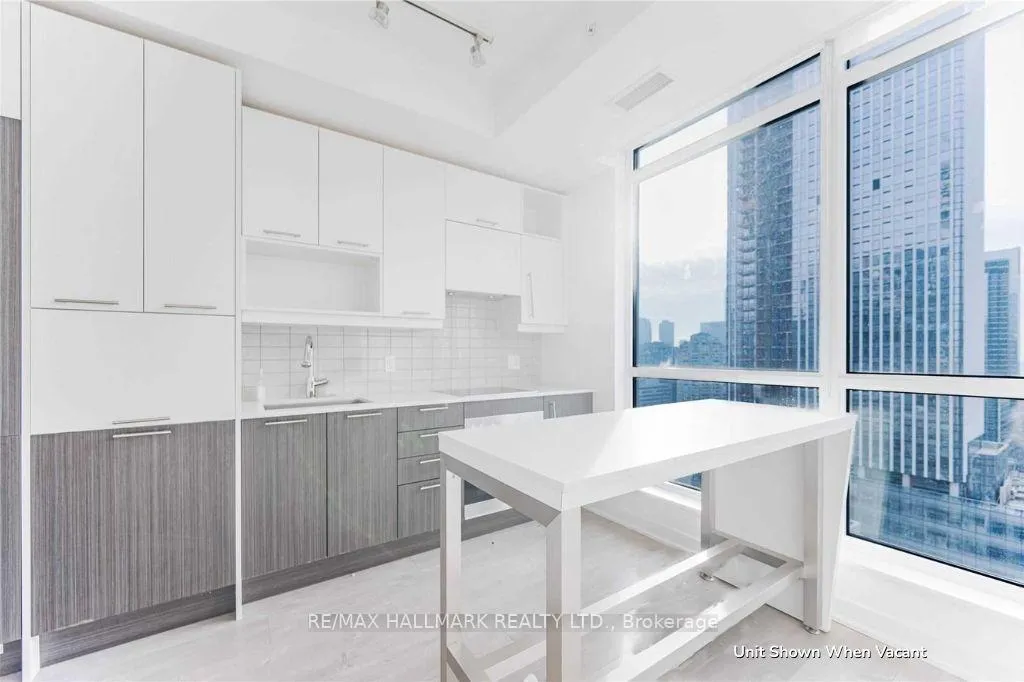 Photo 2 of Unit 2107, 30 Nelson Street, Toronto, Waterfront Communities — HOMEH
