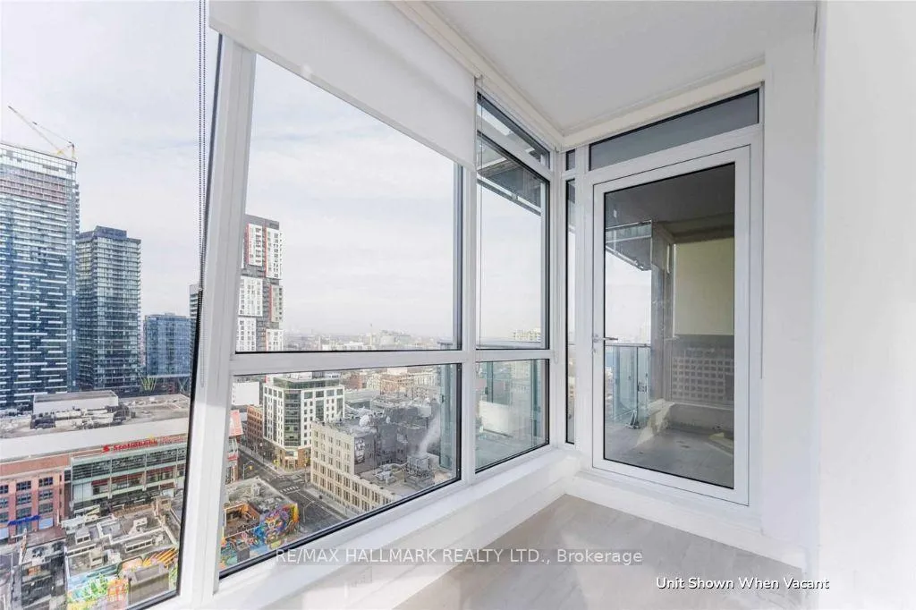 Photo 6 of Unit 2107, 30 Nelson Street, Toronto, Waterfront Communities — HOMEH