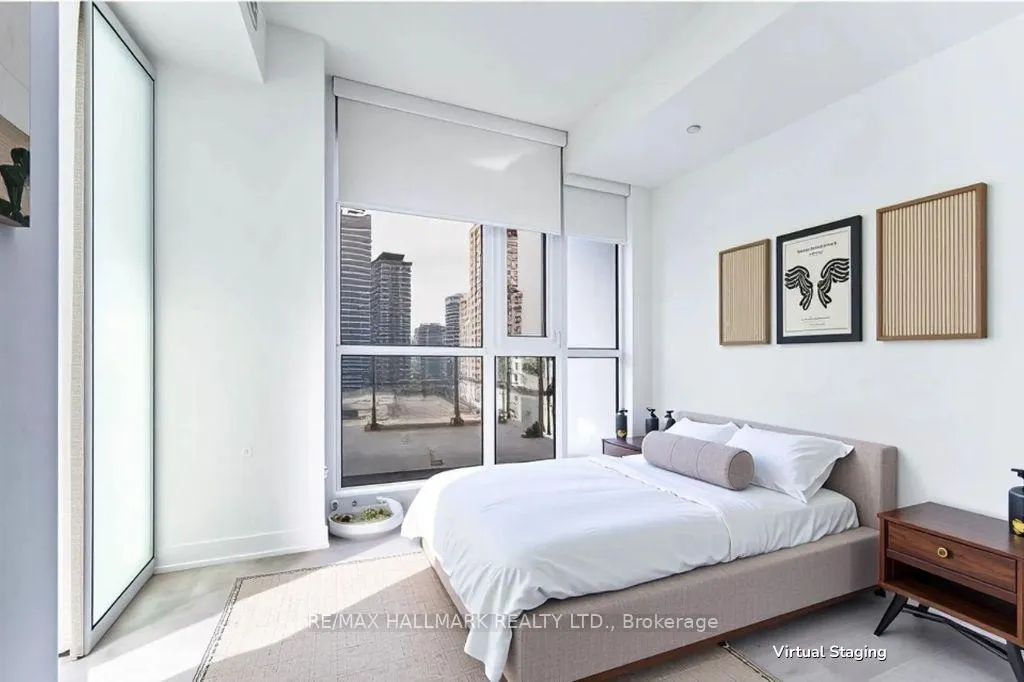 Photo 7 of Unit 2107, 30 Nelson Street, Toronto, Waterfront Communities — HOMEH