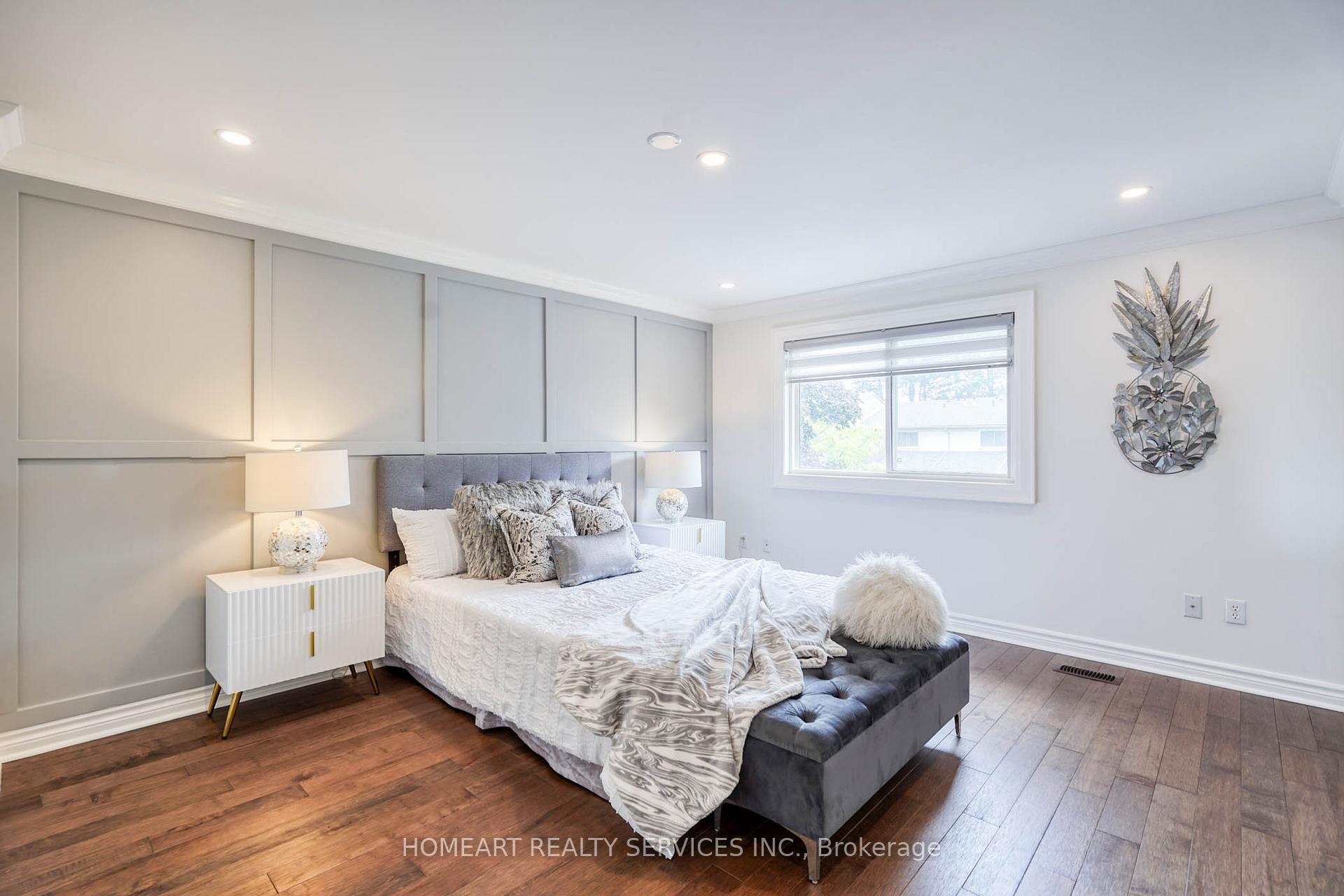 Photo 20 of 2 Camelot Way, Markham, Markham Village — HOMEH