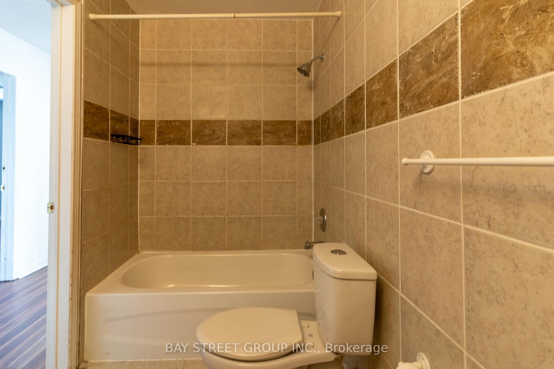 Photo 18 of 14 Orok Lane, Barrie, Grove East — HOMEH