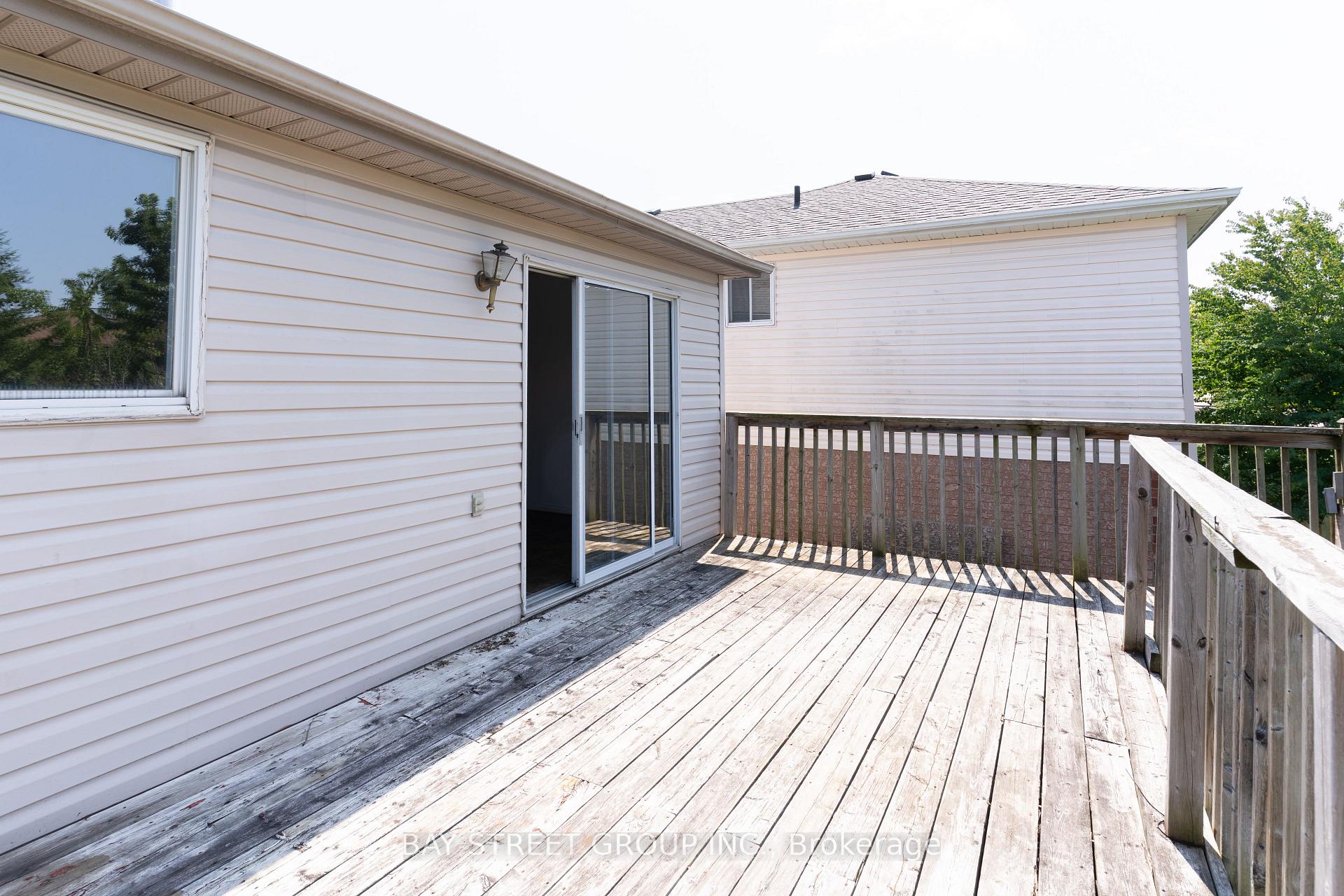 Photo 22 of 14 Orok Lane, Barrie, Grove East — HOMEH