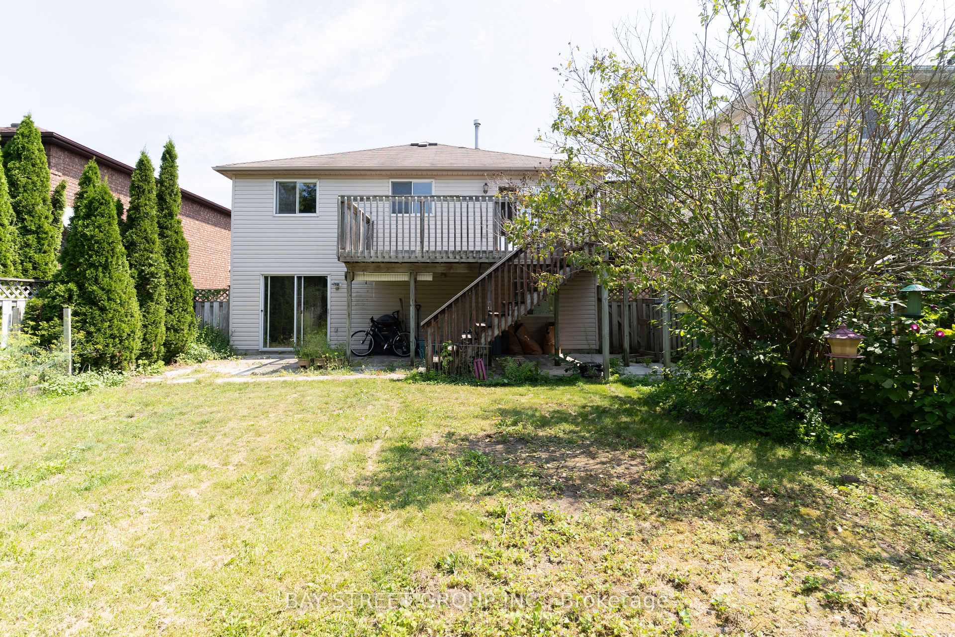 Photo 25 of 14 Orok Lane, Barrie, Grove East — HOMEH