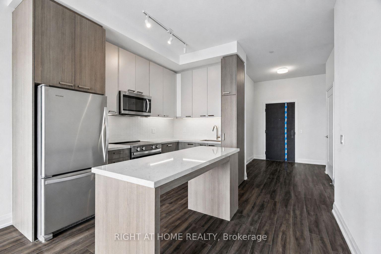 Photo 7 of 20 Soudan Avenue, Toronto, Mount Pleasant West — HOMEH