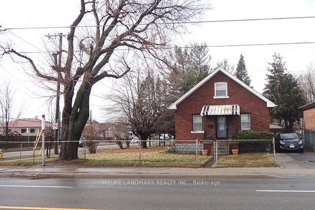 Photo 12 of 528 Birchmount Road, Scarborough, Clairlea-Birchmount — HOMEH