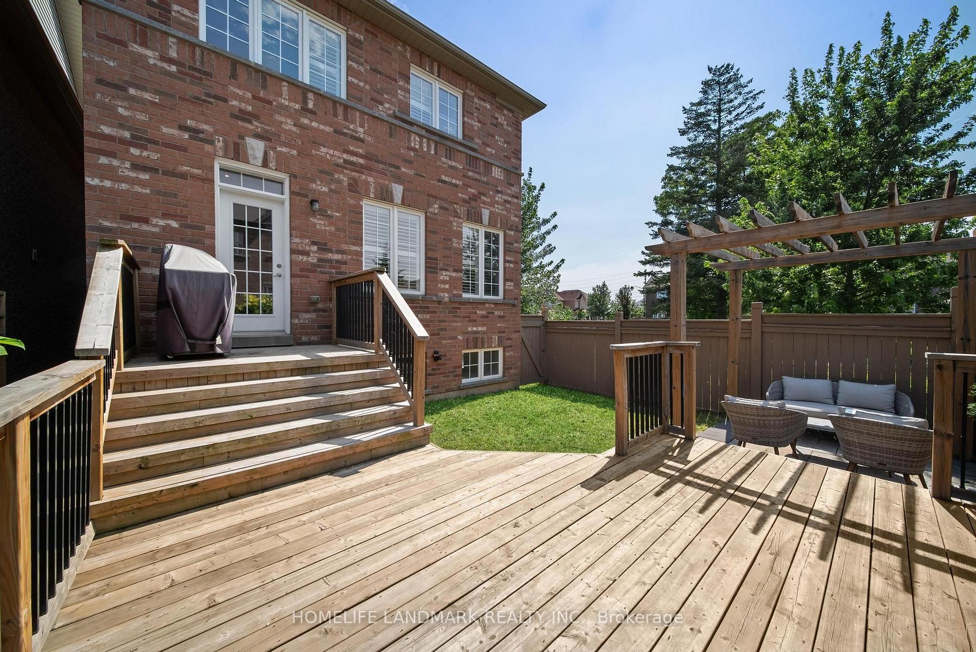 Photo 47 of 50 Keith-Wright Crescent, Ajax, Northeast Ajax — HOMEH