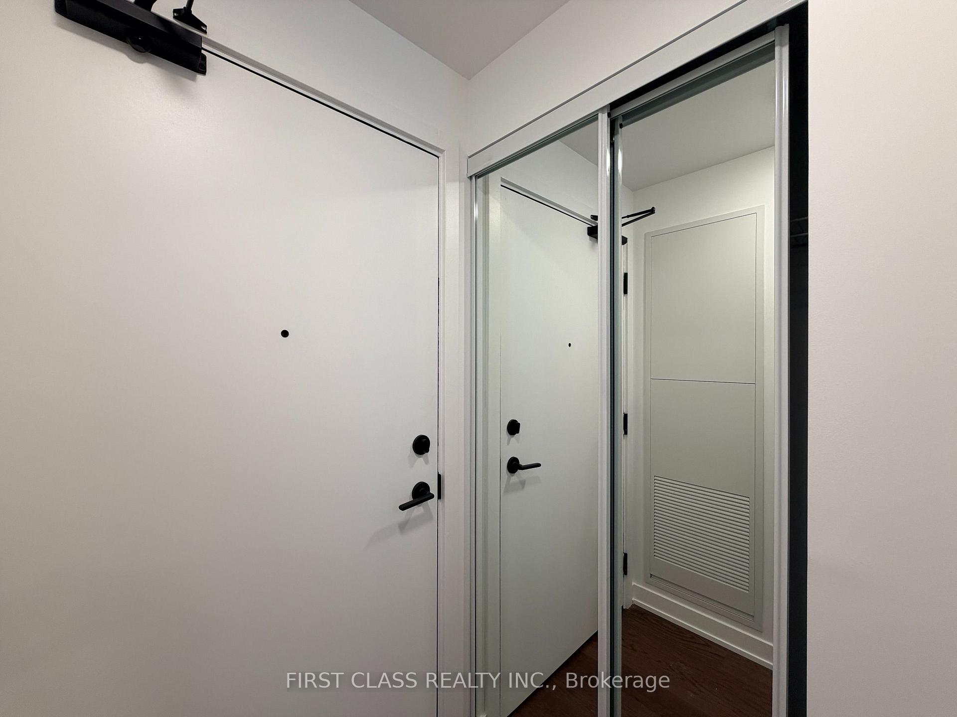 Photo 8 of Unit 508, 91 Montclair Avenue, Toronto, Forest Hill South — HOMEH