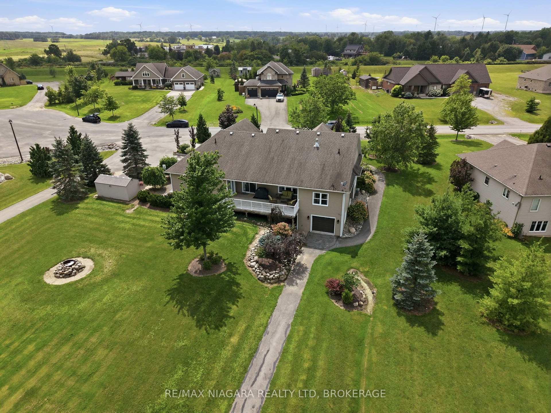 Photo 5 of 5477 Attema Crescent, West Lincoln, Bismark/Wellandport — HOMEH