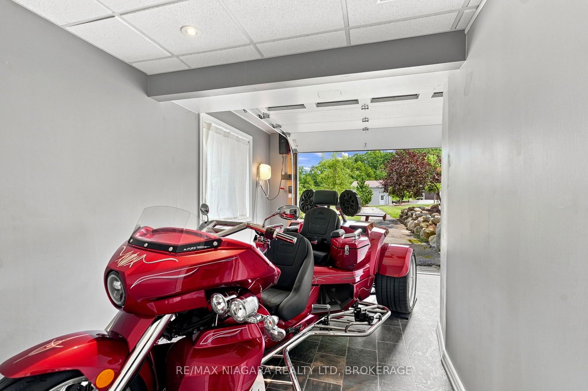 Photo 31 of 5477 Attema Crescent, West Lincoln, Bismark/Wellandport — HOMEH