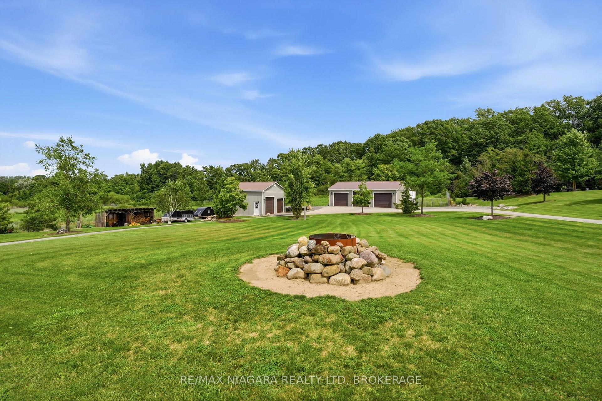 Photo 33 of 5477 Attema Crescent, West Lincoln, Bismark/Wellandport — HOMEH