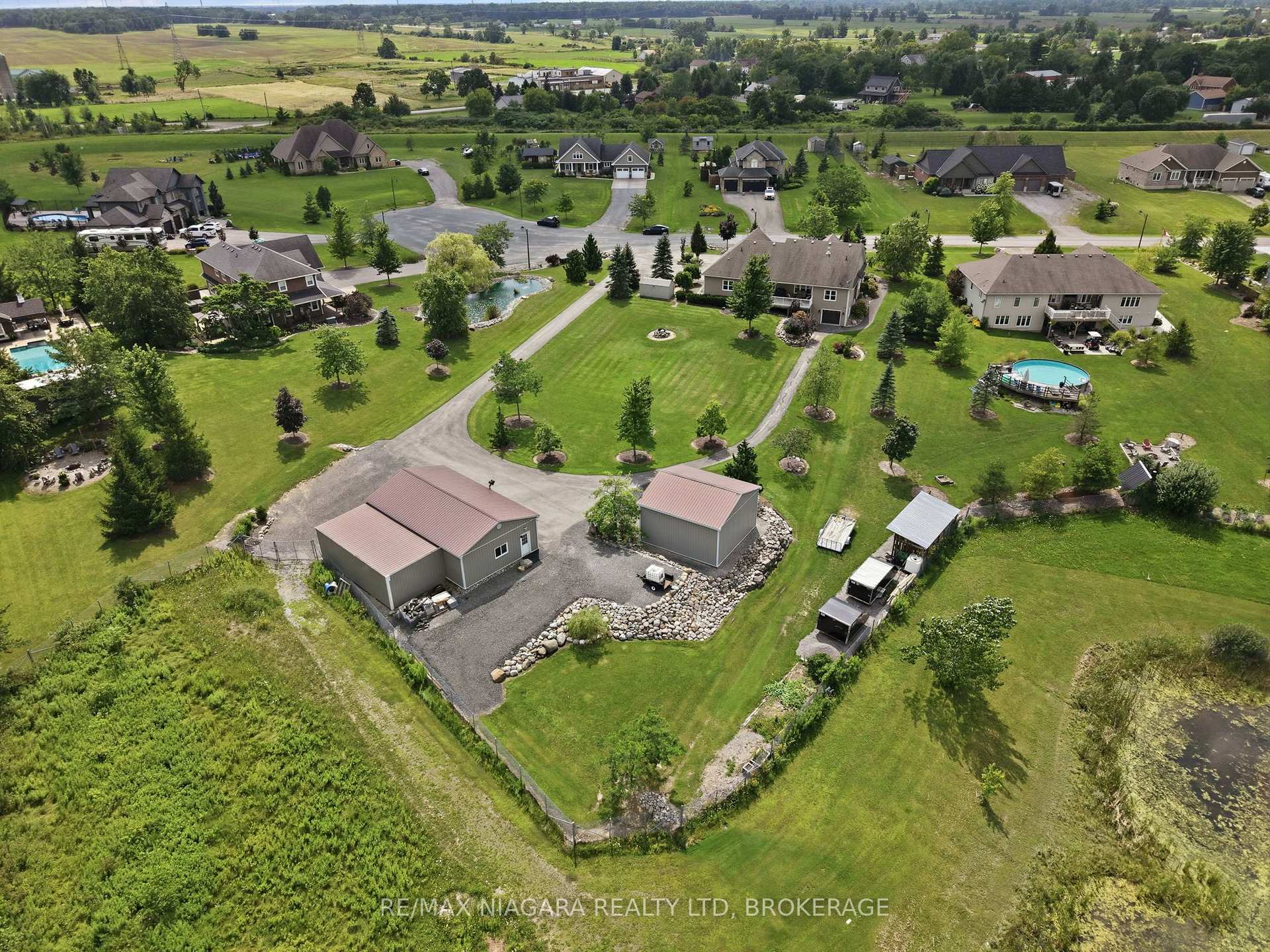 Photo 39 of 5477 Attema Crescent, West Lincoln, Bismark/Wellandport — HOMEH
