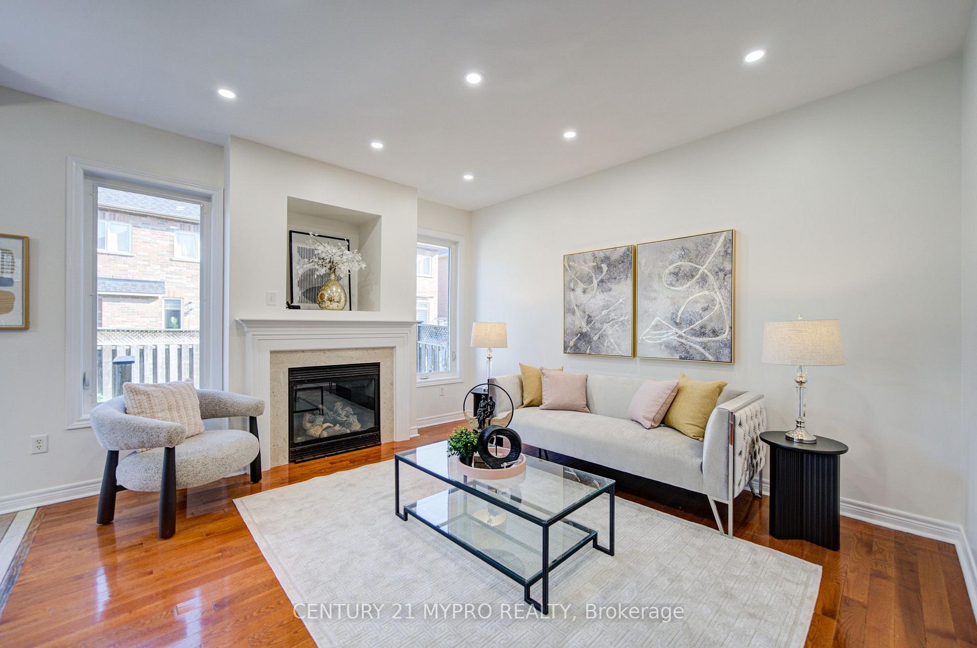 Photo 9 of 73 Pillar Rock Crescent, Markham, Victoria Manor-Jennings Gate — HOMEH