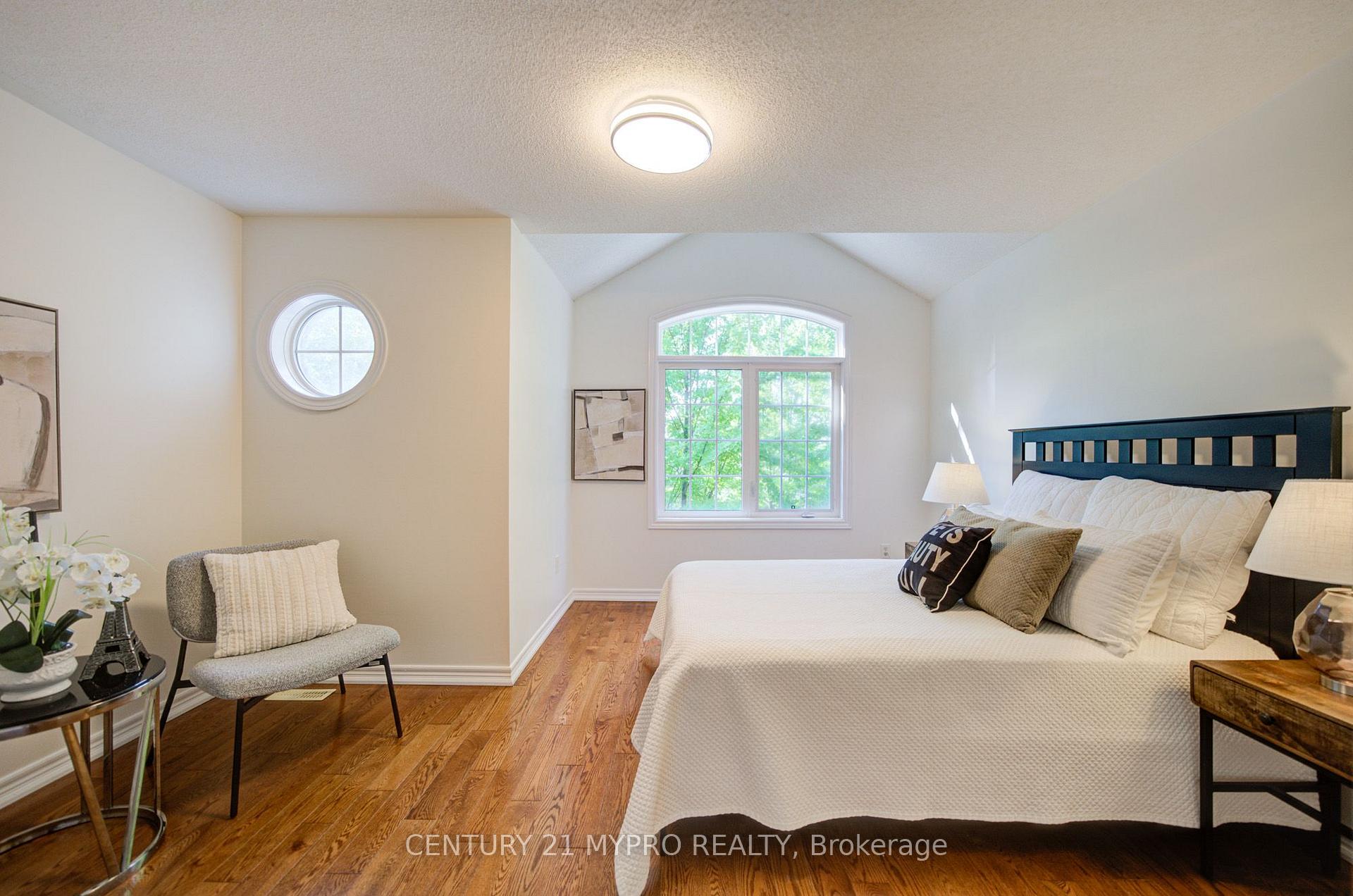 Photo 13 of 73 Pillar Rock Crescent, Markham, Victoria Manor-Jennings Gate — HOMEH
